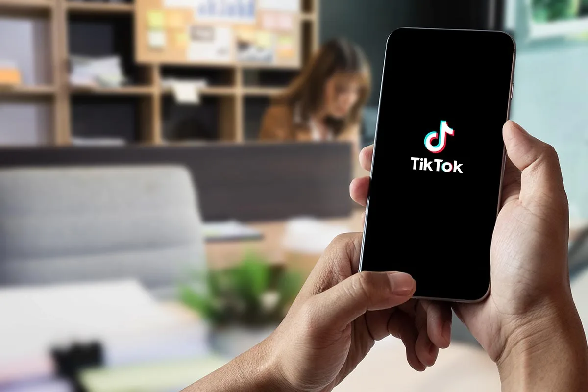 TikTok i Danmark: 1% Vækst og Trend med Korte Uddannelsesvideoer i Odense